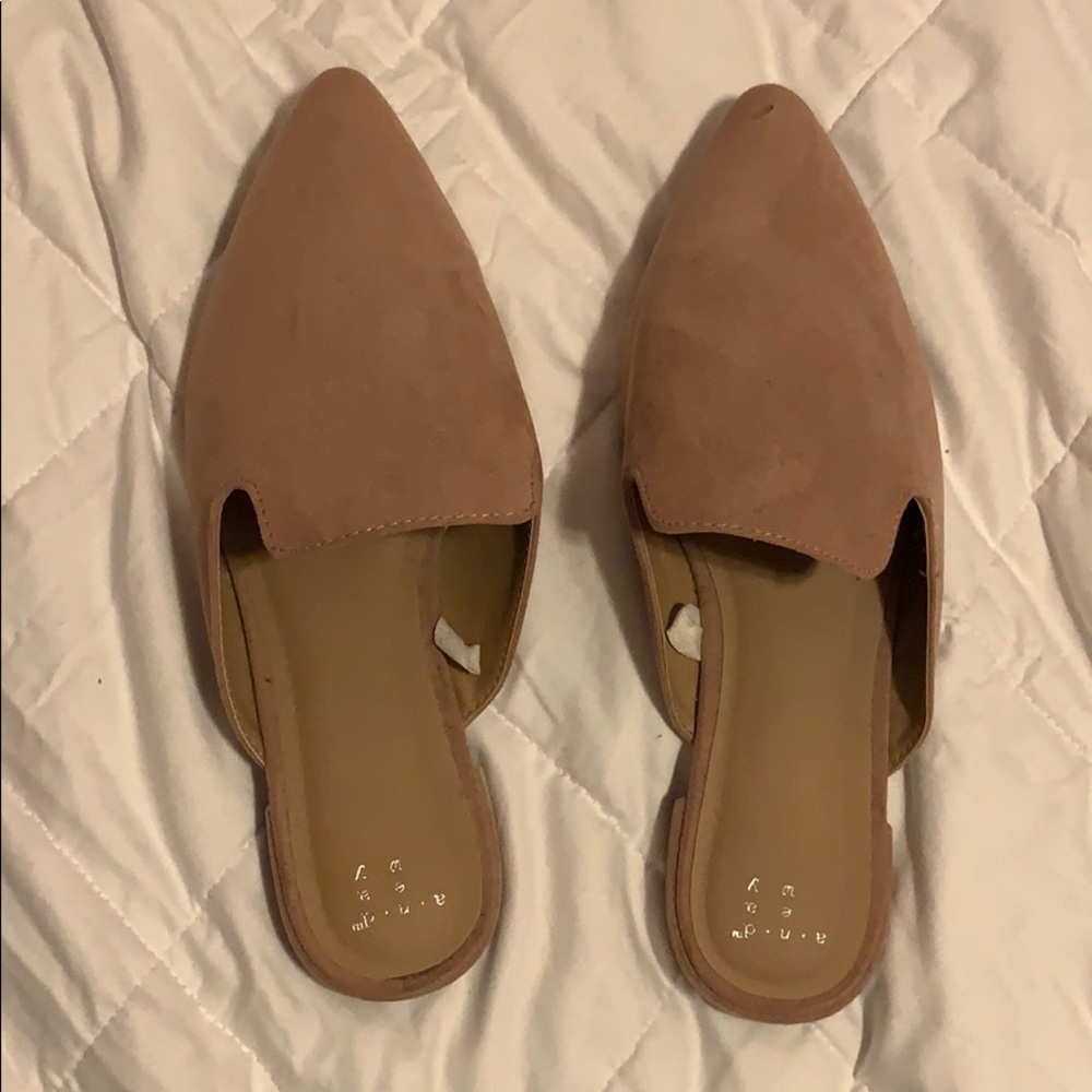 Blush Flats